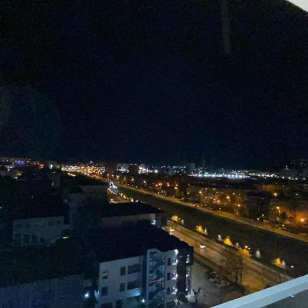 ياش Palas Mall Apartment Q Residence المظهر الخارجي الصورة